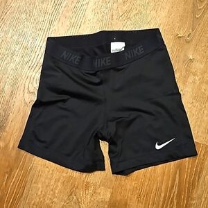 Nike Ladies Tights Shorts - Large
